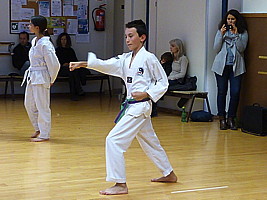 p4380503.jpg