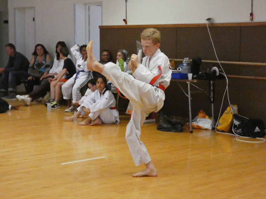 p1380961.jpg